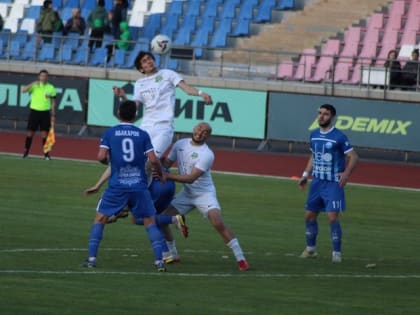 Майкопская «Дружба» уступила новороссийскому «Черноморцу»