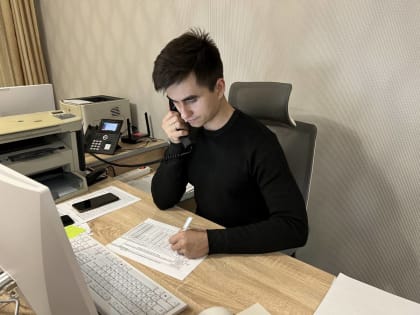 В Адыгее работает горячая линия для помощи участникам СВО и волонтерам на предварительном голосовании «Единой России»