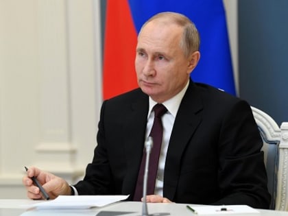 Путин поздравил работников горно-металлургического комплекса с Днем металлургии