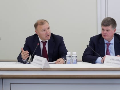 Мурат Кумпилов принял участие в совещании под председательством главы Минстроя России