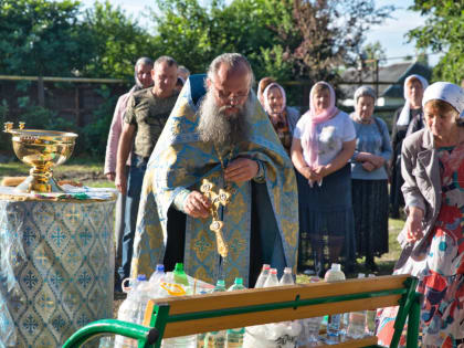 Богослужение в праздник Казанской иконы Божией Матери