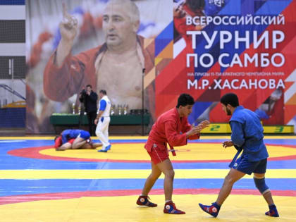 В Адыгее стартовал турнир по самбо на призы Мурата Хасанова