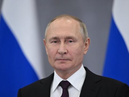 Владимир Путин объявил о введении военного положения на новых территориях России