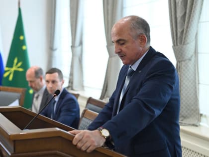 В Адыгее обсудили этапы цифровизации экономики и социальной сферы