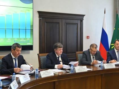 В Адыгее подвели итоги социально-экономического развития региона за первое полугодие