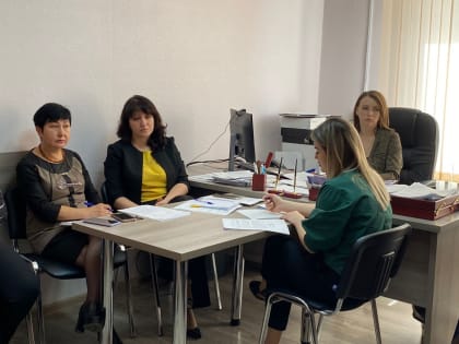 Cостоялось заседание комиссии по делам несовершеннолетних муниципального образования «Гиагинский район».
