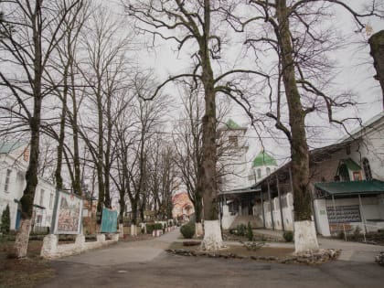 Богослужение в пятницу третьей седмицы Великого поста