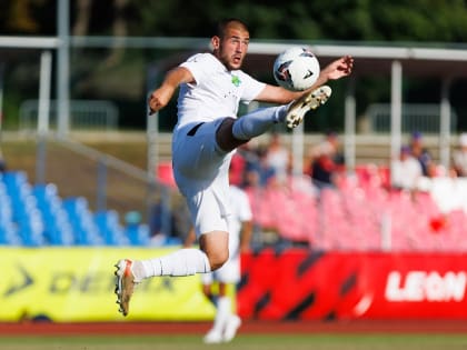 Победная сессия «Дружбы»: майкопский футбольный клуб успешно начал сезон