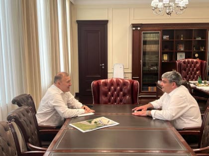 Главы Адыгеи и Кабардино-Балкарии на встрече в Майкопе обсудили вопросы развития туризма и помощь участникам СВО