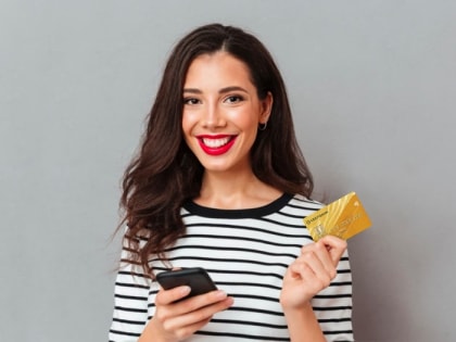 В южных офисах Сбера можно бесплатно установить полезные сервисы на смартфон