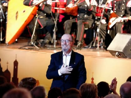 Губернатор Кубани поздравил руководителя Кубанского казачьего хора