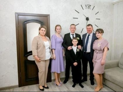 В стороне от больших дорог к западу от административного центра Шовгеновского района своей размеренной жизнью живет поселок Ульский.