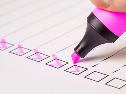 Онлайн-опрос: Как оцениваете работу, проводимую подразделением по противодействию коррупции УФНС России по Республике Адыгея в 2022 году