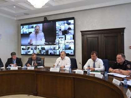 Глава Адыгеи провёл заседание комиссии по обеспечению безопасности дорожного движения