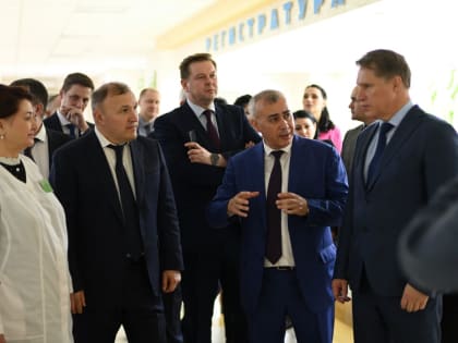 Министр здравоохранения России посетил две поликлиники в Майкопе