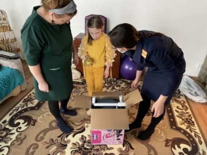 Офицеры СК России по Адыгее приняли участие в акции «Елка желаний»