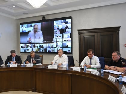 В Адыгее обсудили вопросы обеспечения безопасности на дорогах