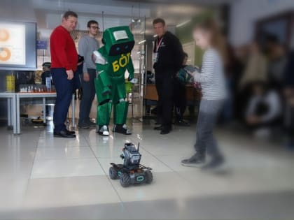 В республиканском дне Робототехники приняли участие 200 детей со всей Адыгеи