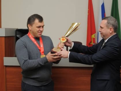 Команда «Майкоп 01» стала лучшей в России по фоновой ходьбе