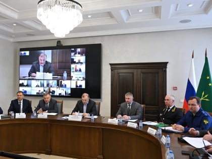 Мурат Кумпилов провел заседание координационного совещания по вопросам обеспечения правопорядка