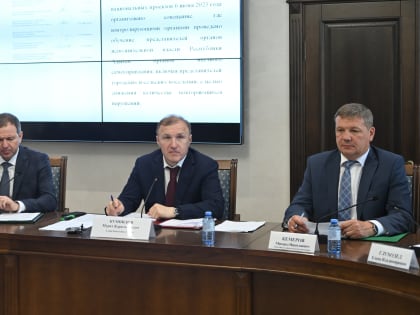 Глава Адыгеи поручил усилить контроль за реализацией нацпроектов