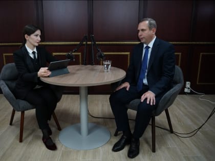 Мэр Майкопа в прямом эфире ЦУР Адыгеи рассказал об отопительном сезоне, ремонте школ и поддержке участников СВО