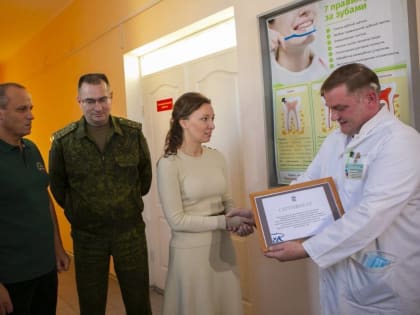 «Единая Россия» вместе с фондом «Своих не бросаем» передала оборудование в госпиталь Севастополя