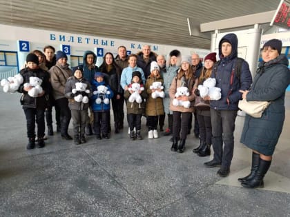 «Единая Россия» помогла вывезти на отдых в Сочи группу детей из Донбасса