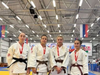 Четыре студентки Адыгейского госуниверситета вышли в финал чемпионата России по дзюдо