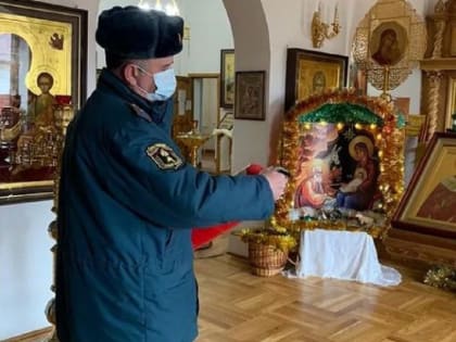 В Адыгее на Рождество спасатели будут дежурить в 23 храмах и церквях
