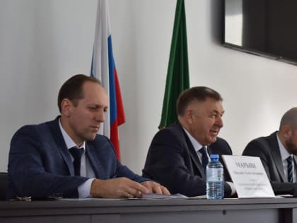 Владимир Нарожный провел выездное совещание по вопросам социальной газификации в Майкопском районе