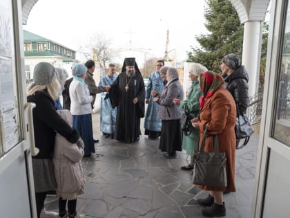 Богослужение в праздник Введения во храм Пресвятой Богородицы