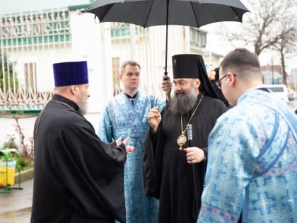 Богослужение в праздник Благовещения Пресвятой Богородицы