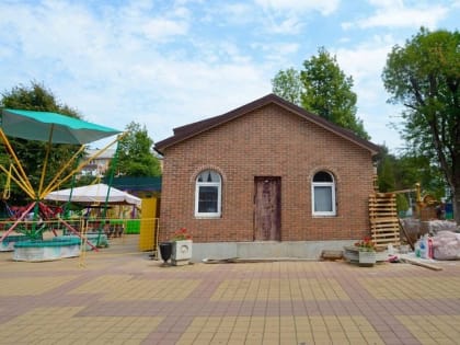 Майкопчане могут выбрать, что открыть в здании бывшего кафе «Лакомка»