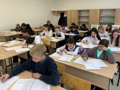 Школьники Шовгеновского района принимают участие в Всероссийский олимпиаде