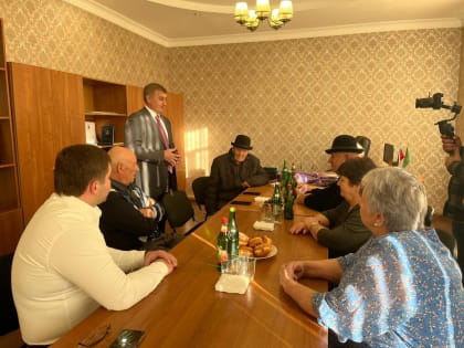 В ауле Шенджий состоялось торжественное вручение юбилейных медалей