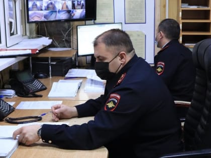 В Краснодаре мотоцикл сбил пешехода, переходившего дорогу в неположенном месте