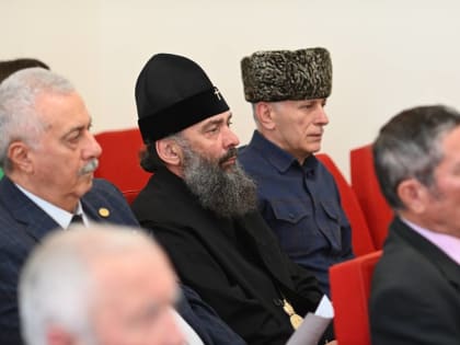 Глава Адыгеи принял участие в организационном заседании Общественной палаты республики VII созыва