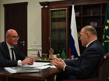 Вице-премьер России и глава Адыгеи обсудили реализацию в республике крупных проектов