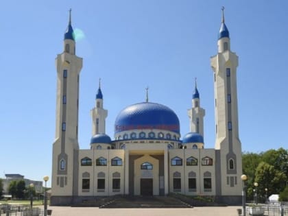 Глава Адыгеи поздравил мусульман республики с праздником Курбан-байрам