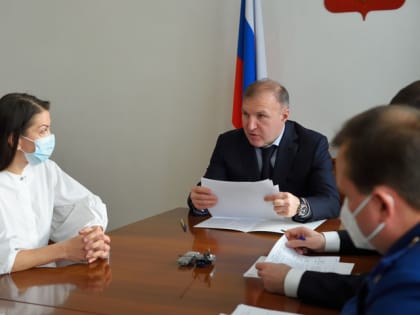 Кумпилов провёл приём граждан в приёмной президента РФ в Майкопе