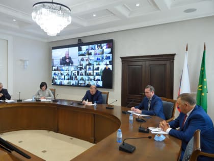Глава Адыгеи поручил усилить темпы вакцинации от коронавируса