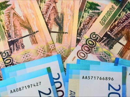 Стало известно, сколько готовы платить фармацевтам в Адыгее