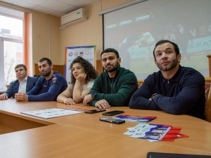 Студенты МГТУ встретились с прославленными российскими спортсменами