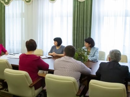 В парламенте идет подготовка к очередной сессии