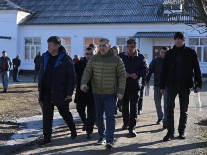 Мурат Кумпилов побывал в хуторе Чернышев, жители которого обратились на прямую линию