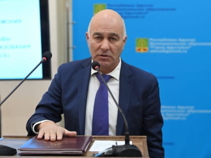 Азамат Хачмамук вступил в должность главы Адыгейска