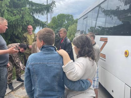 «Единая Россия» помогла эвакуировать две семьи из Херсонской области