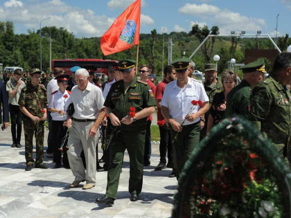 В Майкопе поддержали международную акцию «Дороги славы – наша история»