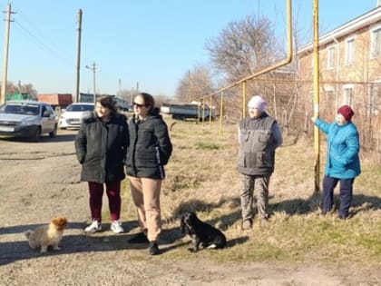 В поселке Ульском состоялся сход граждан, где обсудили насущные проблемы жителей